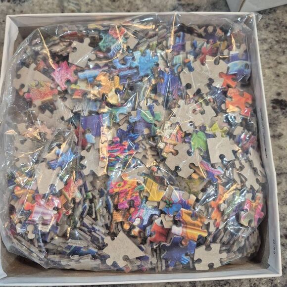 Buffalo Games Aimee Stewart Blanket Fort 1979 1000 pc Jigsaw Puzzle USED - Picture 10 of 10